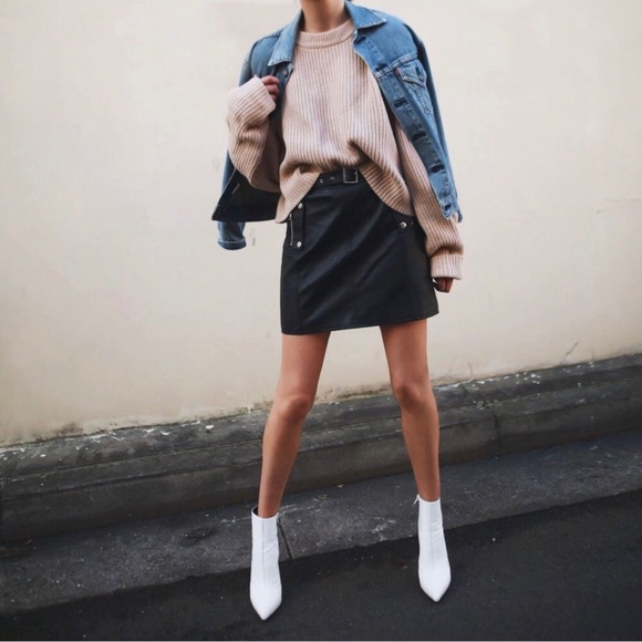 Tony Bianco White Stiletto High Heeled Pointed Ankle Pointy Boots
Booties 7.5 - Picture 10 of 10